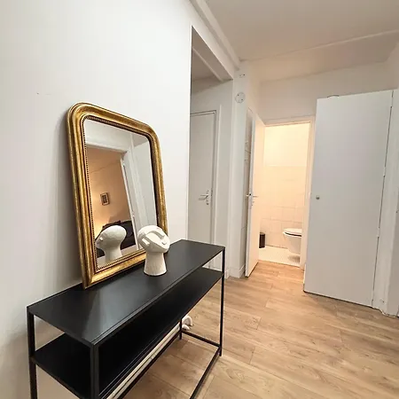 Tour Eiffel ,champs-elysees, Flandrin Apartment