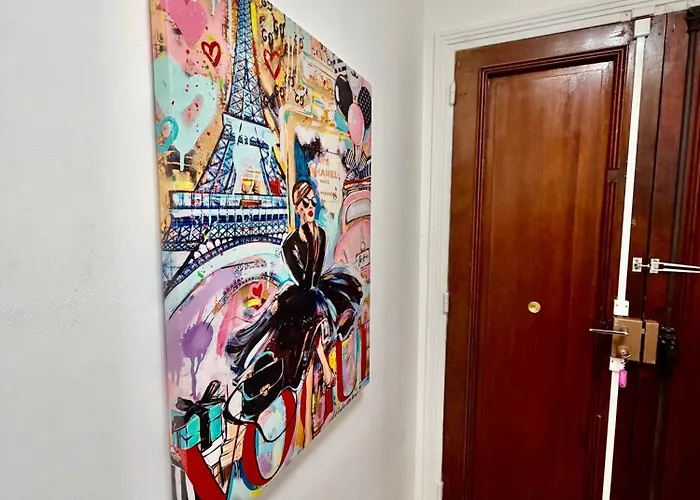 Апартаменты Tour Eiffel ,champs-elysees, Flandrin