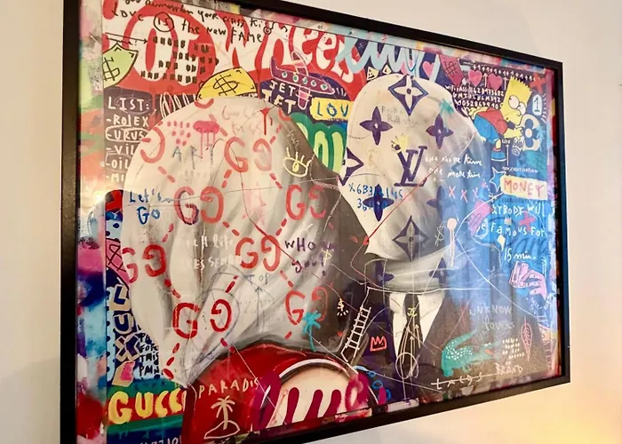 Апартаменты Tour Eiffel ,champs-elysees, Flandrin Париж