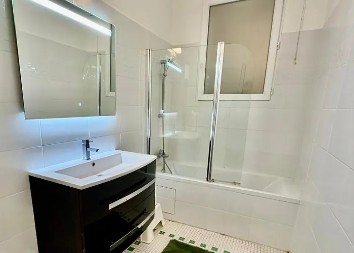 Tour Eiffel ,champs-elysees, Flandrin Апартаменты